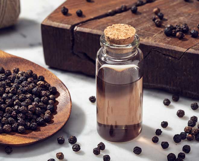Black Pepper Oil for Hair Loss, Prevent Dandruff and Hair Growth