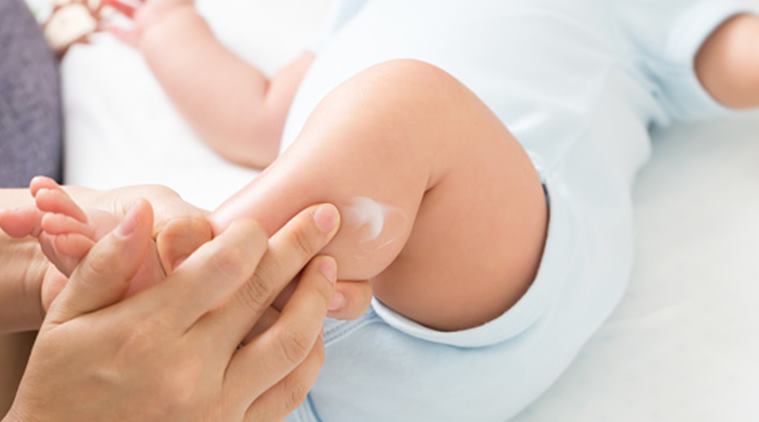 How to Take Skin Care for Newborn Babies?
